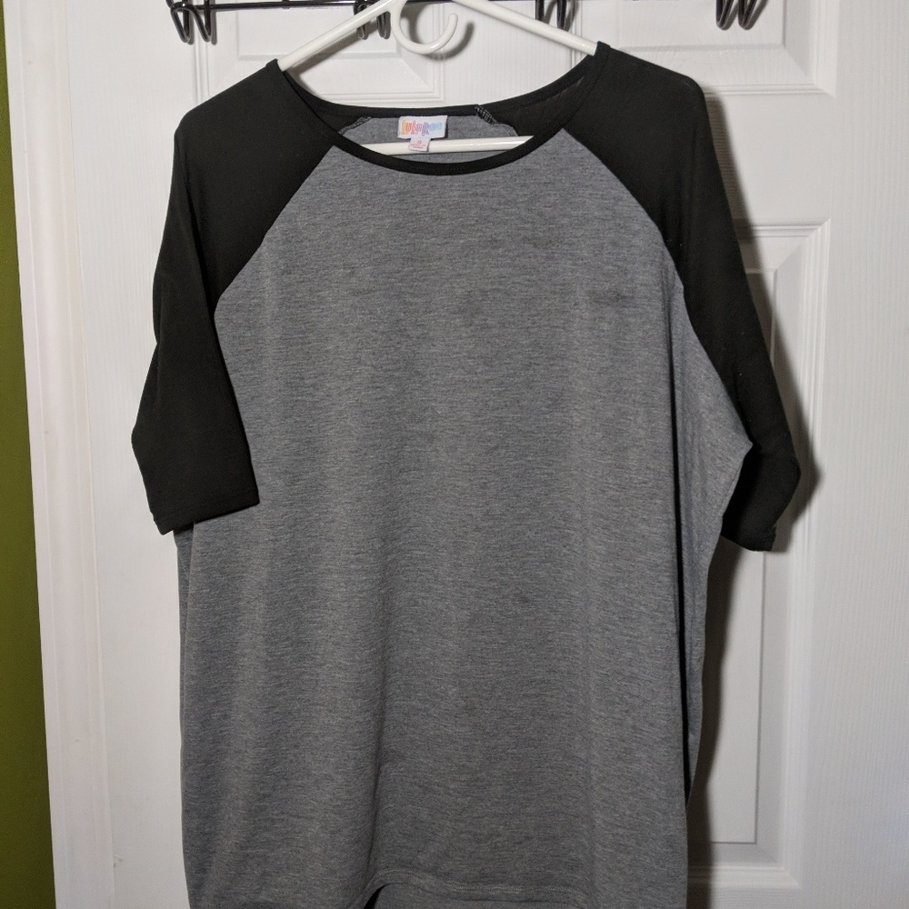 Lularoe Grey and Black Randy sz Small